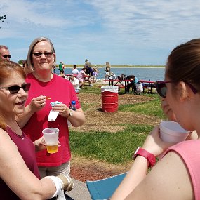 2019-07-21 13.43.48 Festa Italiana - Jan, Mary, Jennifer